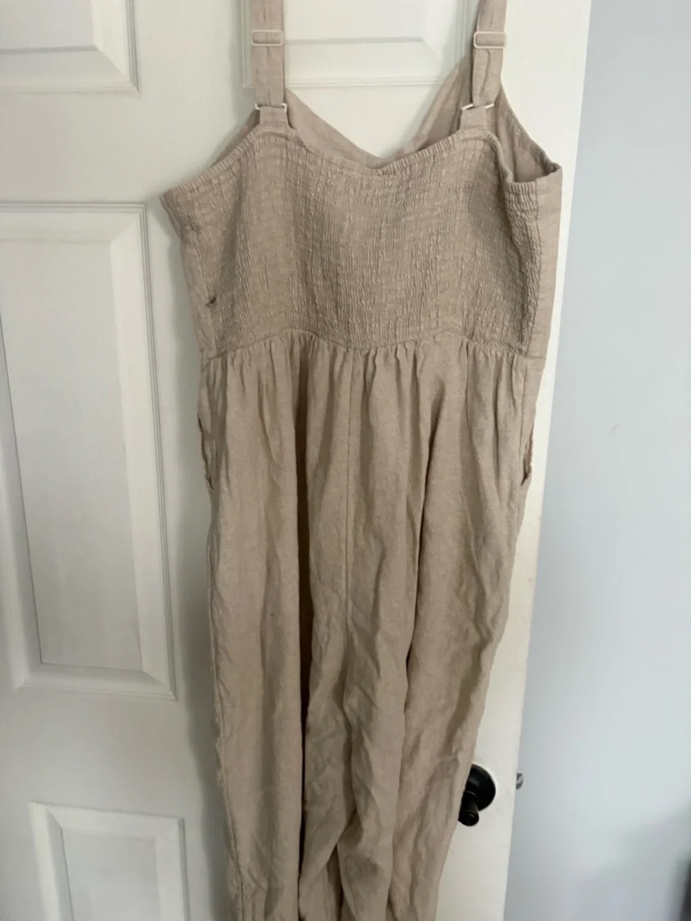 Old Navy Natural Beige Linen-Feel Strappy Jumpsuit - Picture 2 of 3